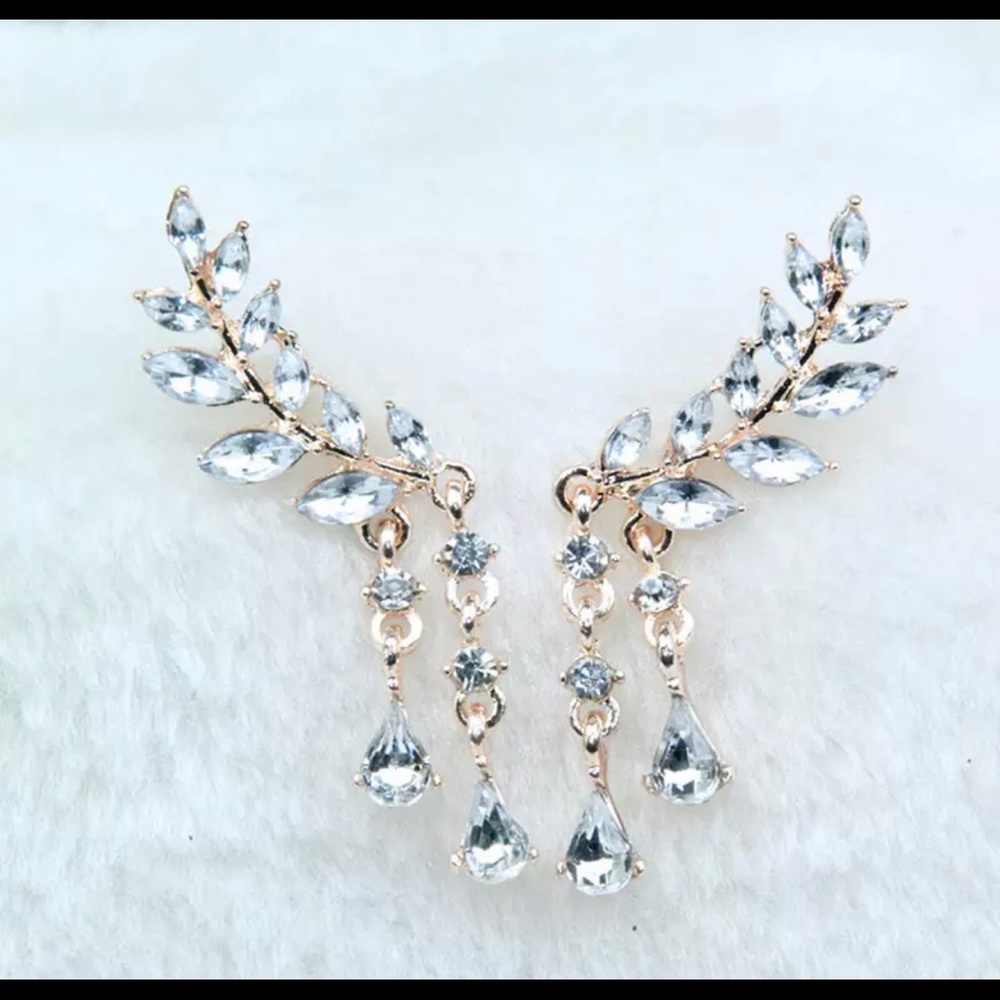 Golden crystal leaf earrings